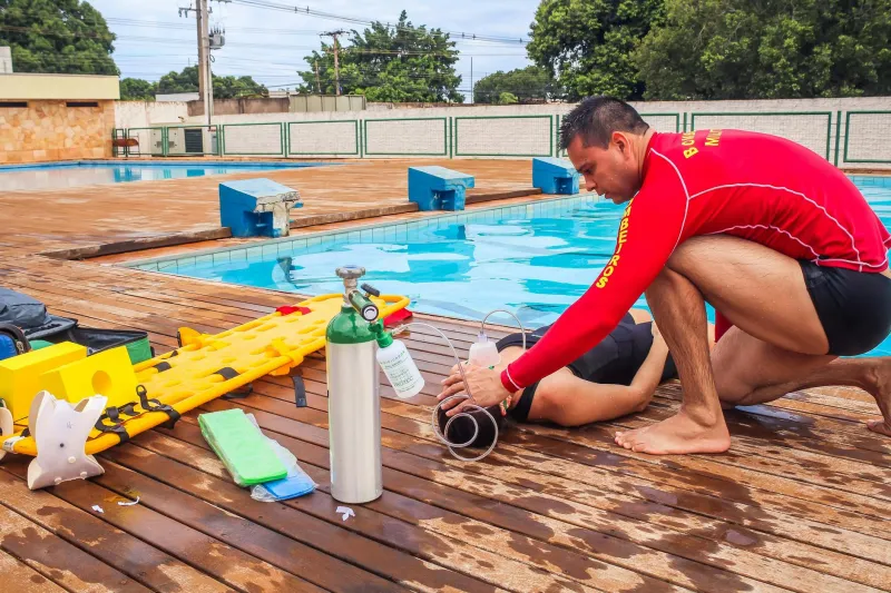 When Every Neighborhood Had a Blue Oasis: How America's Public Pools Went From Community Centers to Forgotten Relics